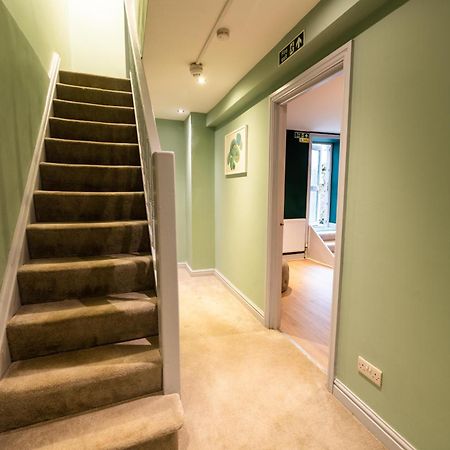 Aaron Wise - 17 Fitzhamon Apartments คาร์ดิฟฟ์ ภายนอก รูปภาพ