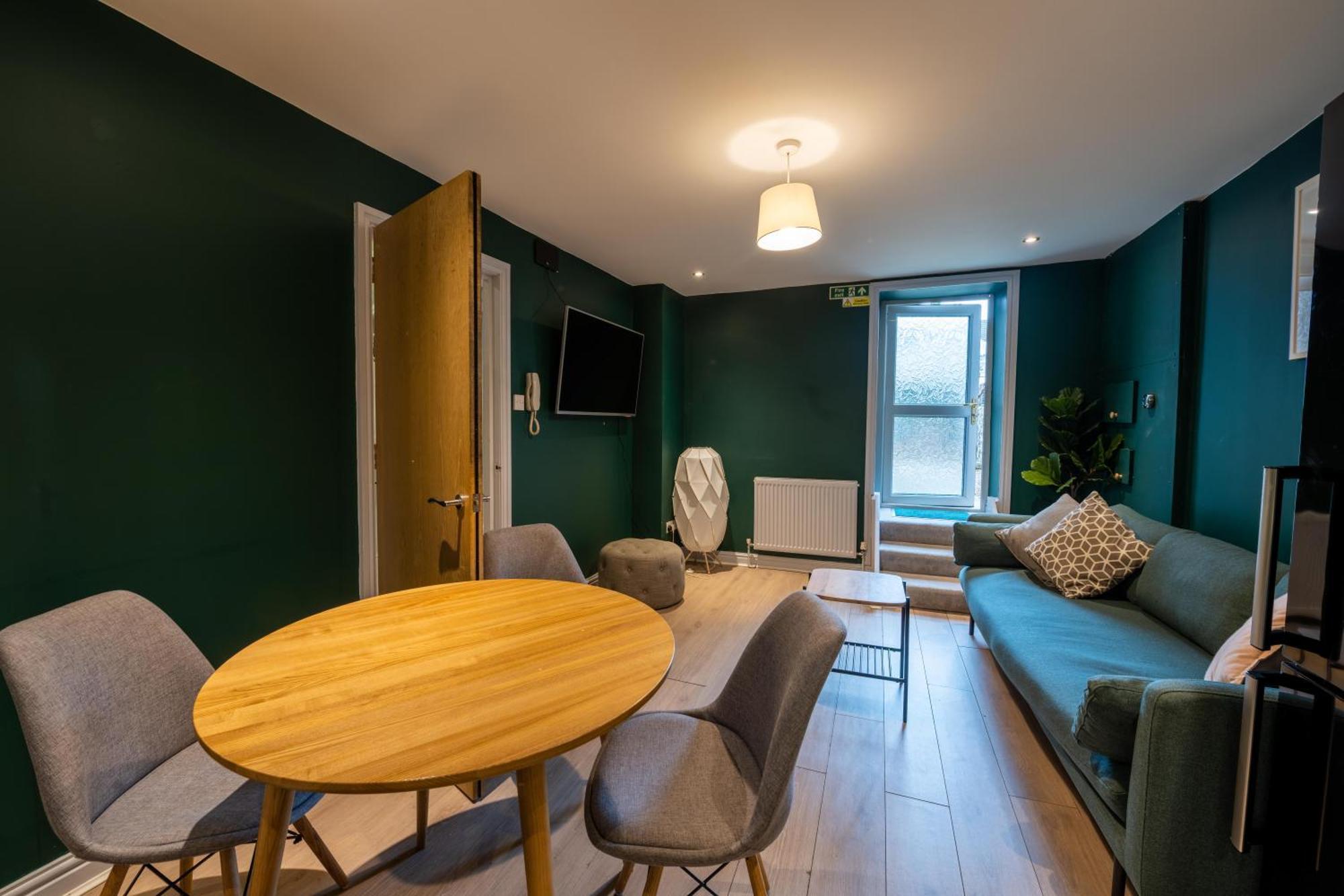 Aaron Wise - 17 Fitzhamon Apartments คาร์ดิฟฟ์ ภายนอก รูปภาพ