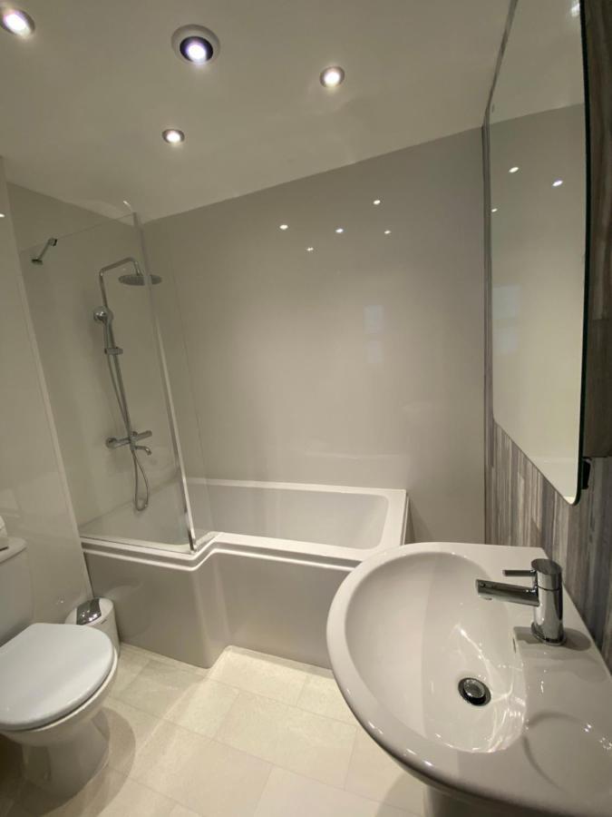 Aaron Wise - 17 Fitzhamon Apartments คาร์ดิฟฟ์ ภายนอก รูปภาพ